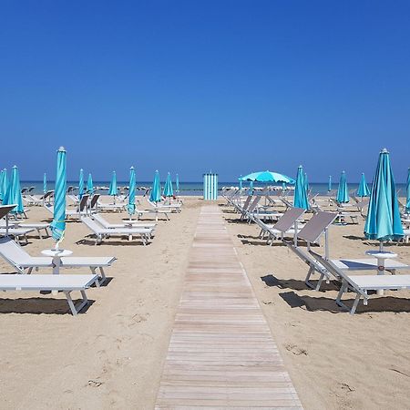 Hotel Betty Rimini Kültér fotó