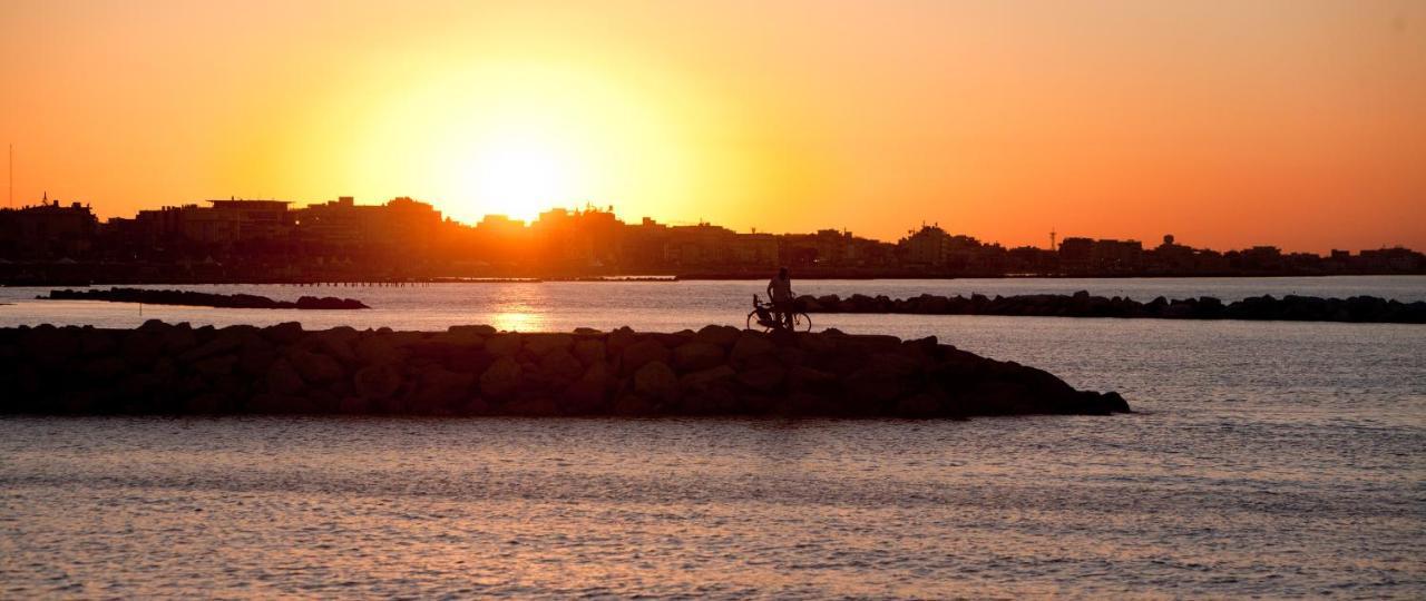 Hotel Betty Rimini Kültér fotó